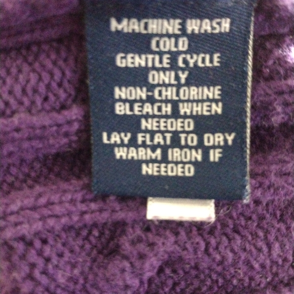 Chaps Classics Cableknit Sweater - Picture 7 of 10